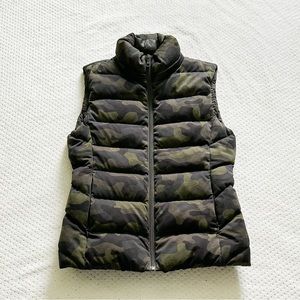 Uniqlo Camo Puffer Vest